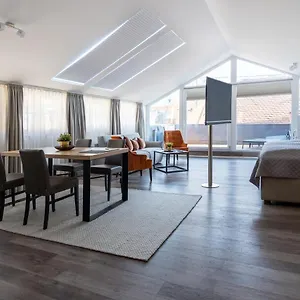 Kaiser Max Design , Innsbruck Österreich